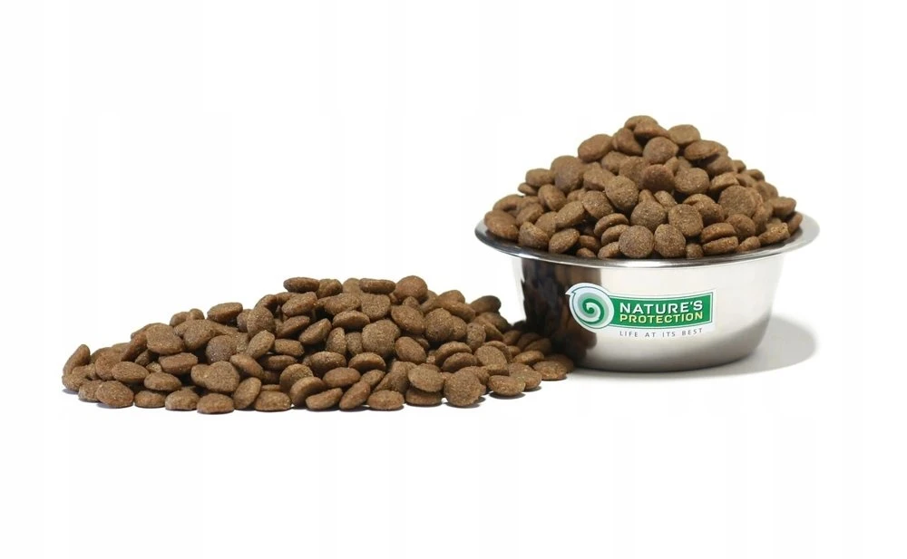 Nature's Protection Superior Care Black Coat Poultry Adult All Breeds 1,5kg 3 Nature's Protection Superior Care Black Coat Poultry Adult All Breeds 1,5kg – Image 3